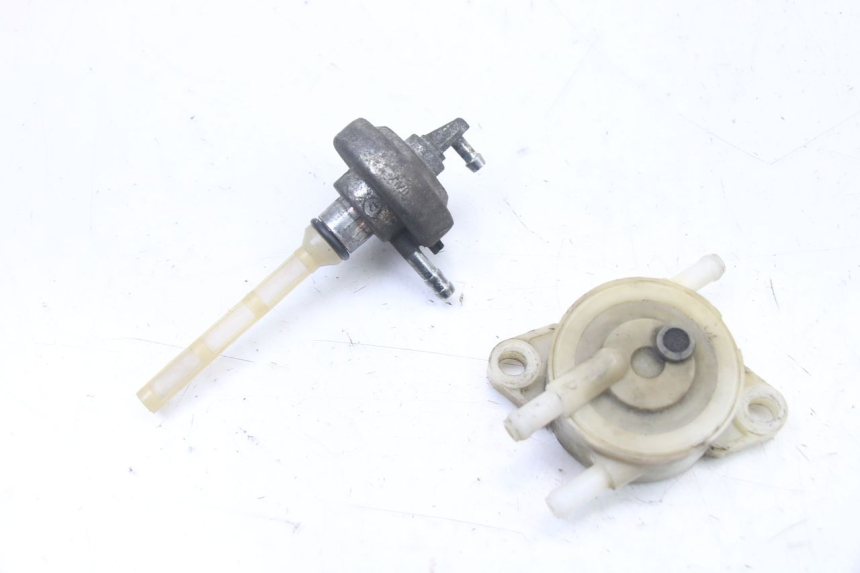 photo de DEPRESSION RESERVOIR PIAGGIO VESPA GRANTURISMO 125 (2003 - 2007) - Vue principale