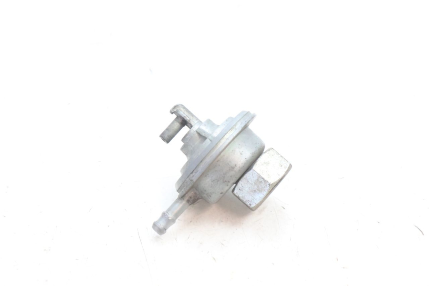 photo de DEPRESSION RESERVOIR HONDA SH 125 (2001 - 2003) - Détail de la pièce
