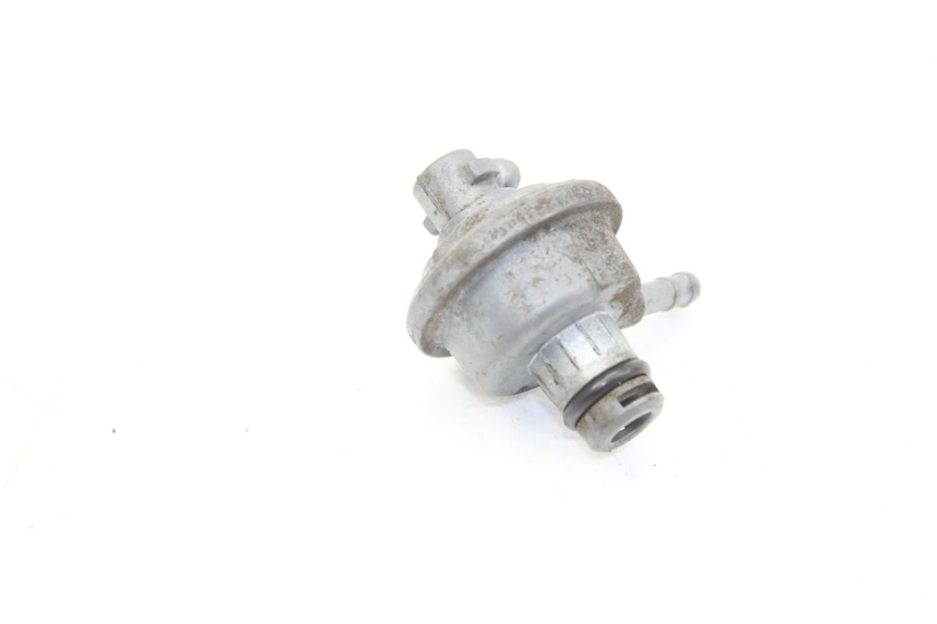 photo de DEPRESSION RESERVOIR YAMAHA SLIDER NAKED 50 (2004 - 2018) - Gros plan technique