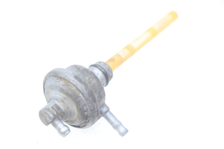 photo de DEPRESSION RESERVOIR YAMAHA SLIDER NAKED 50 (2004 - 2018) - Zoom état d’usage