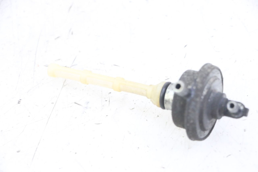 photo de DEPRESSION RESERVOIR PEUGEOT SPEEDFIGHT 2 LC 50 (2000 - 2009) - Détail de la pièce