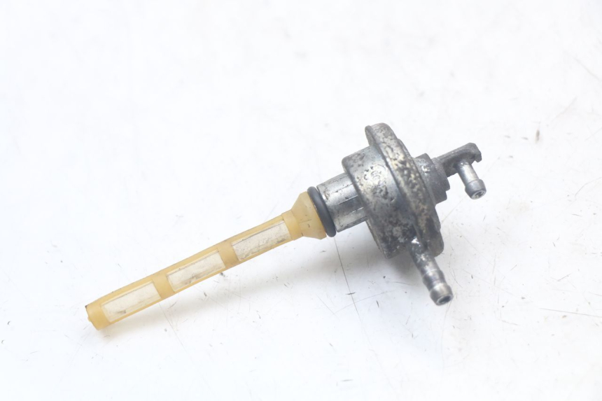 photo de DEPRESSION RESERVOIR PEUGEOT SPEEDFIGHT 100 (1997 - 2007) - Zoom état d’usage