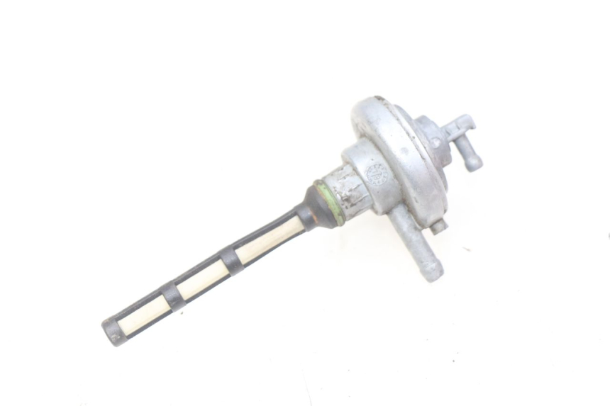 photo de DEPRESSION RESERVOIR APRILIA SR 2T 50 (2018 - 2022) - Zoom état d’usage