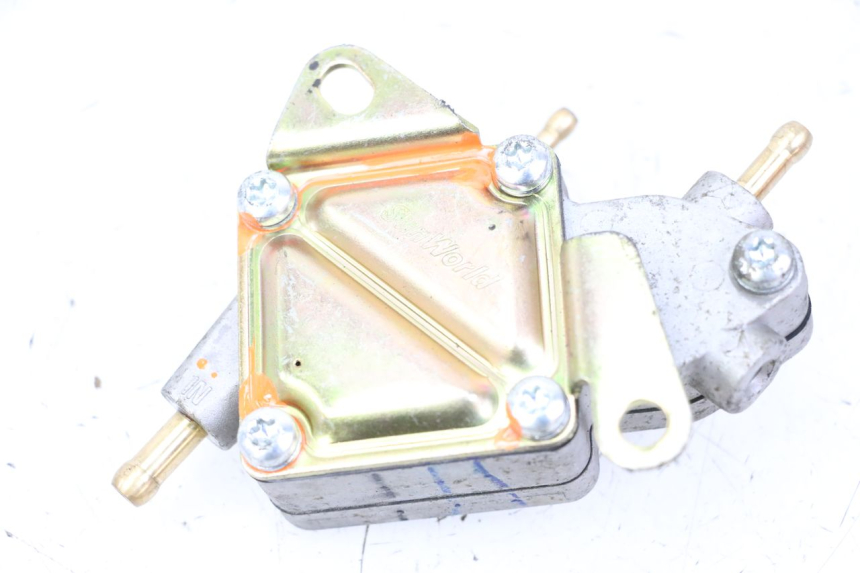 photo de DEPRESSION RESERVOIR SYM ORBIT III 3 4T 50 (2018 - 2021) - Autre angle de vue