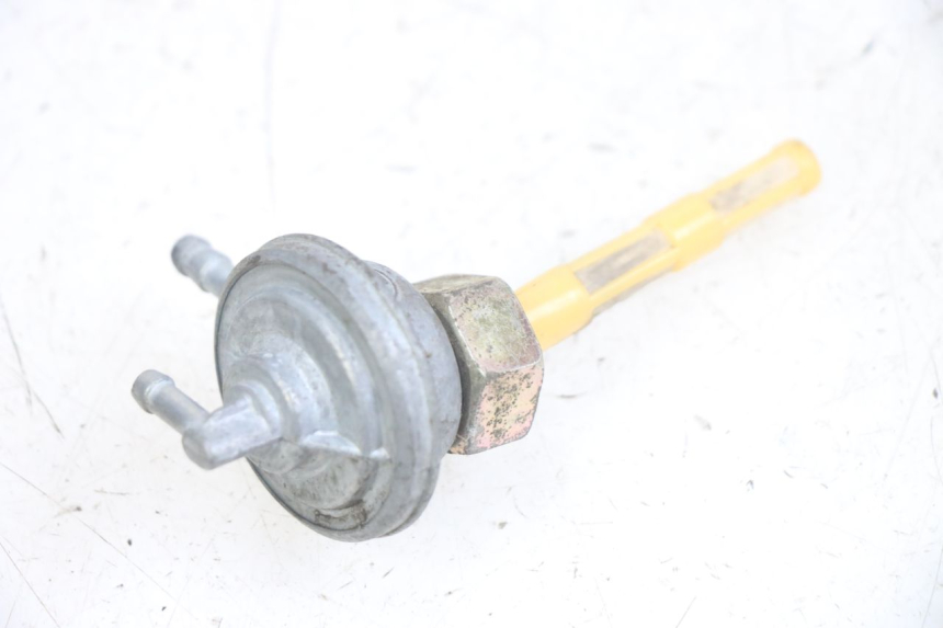 photo de DEPRESSION RESERVOIR PEUGEOT TWEET 4T 50 (2014 - 2019) - Zoom état d’usage