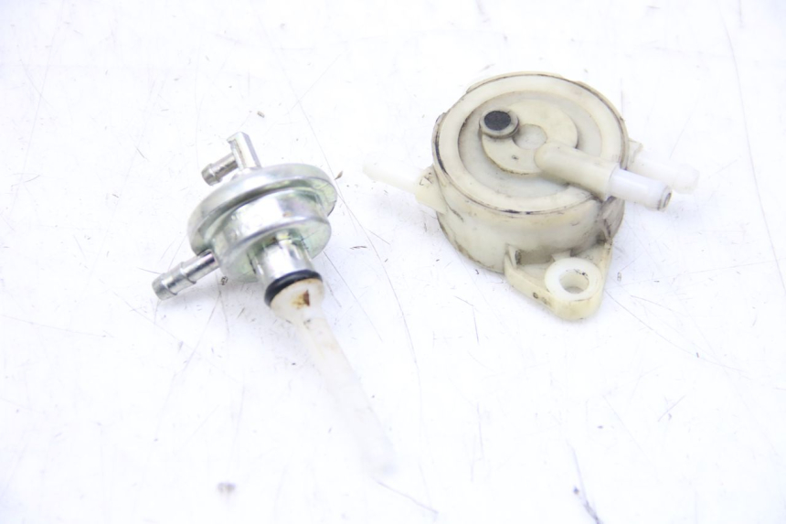 photo de DEPRESSION RESERVOIR PIAGGIO VESPA GRANTURISMO 125 (2003 - 2007) - Zoom état d’usage