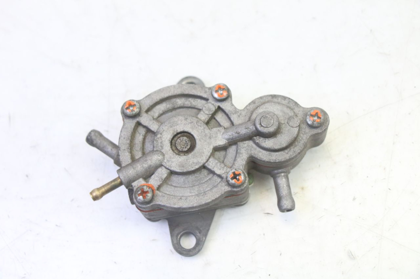 photo de DEPRESSION RESERVOIR PEUGEOT VIVACITY NEW 2T 50 (2008 - 2017) - Zoom état d’usage