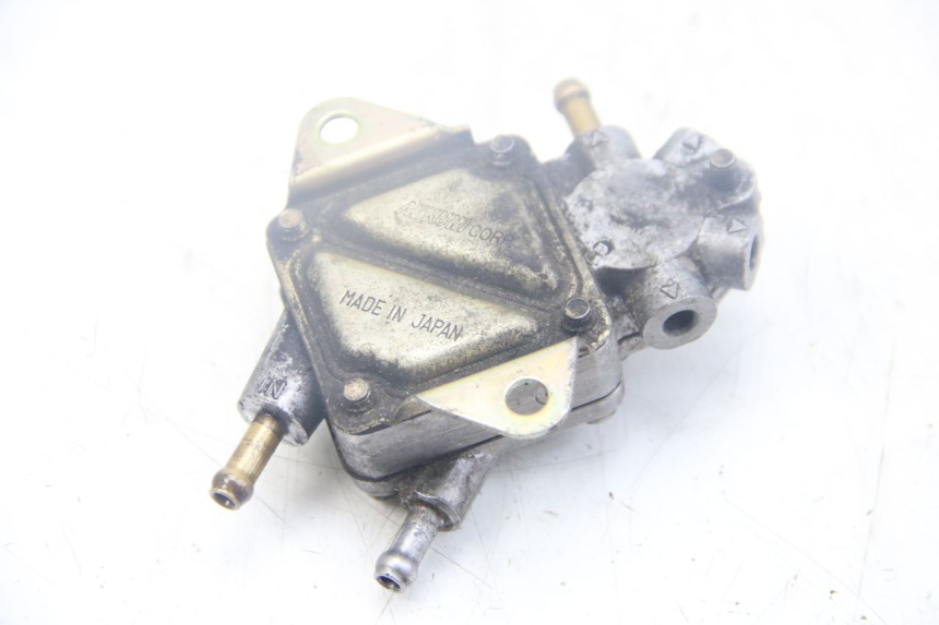 photo de RéSERVOIR DE DéPRESSION PEUGEOT VIVACITY NEW 4T 50 (2008 - 2017) - Zoom état d’usage