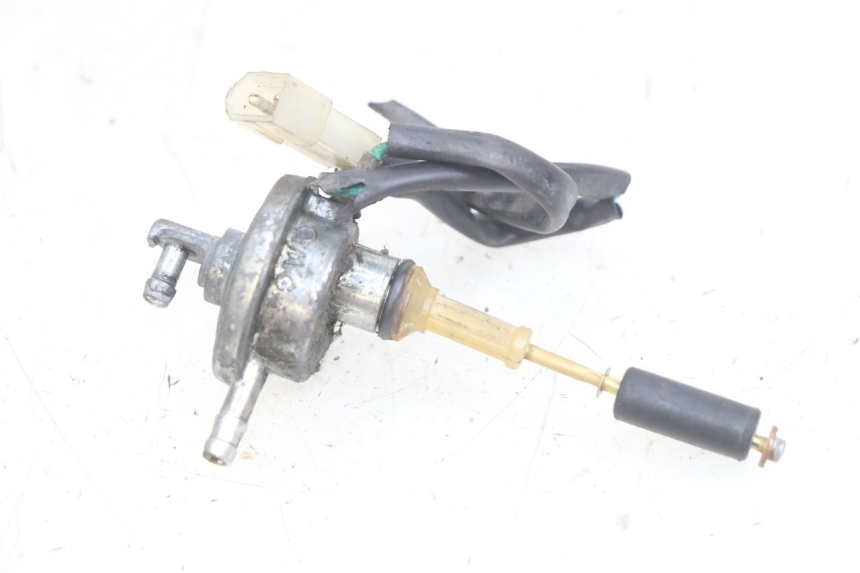 photo de DEPRESSION RESERVOIR PEUGEOT VIVACITY 50 (2004 - 2009) - Vue principale