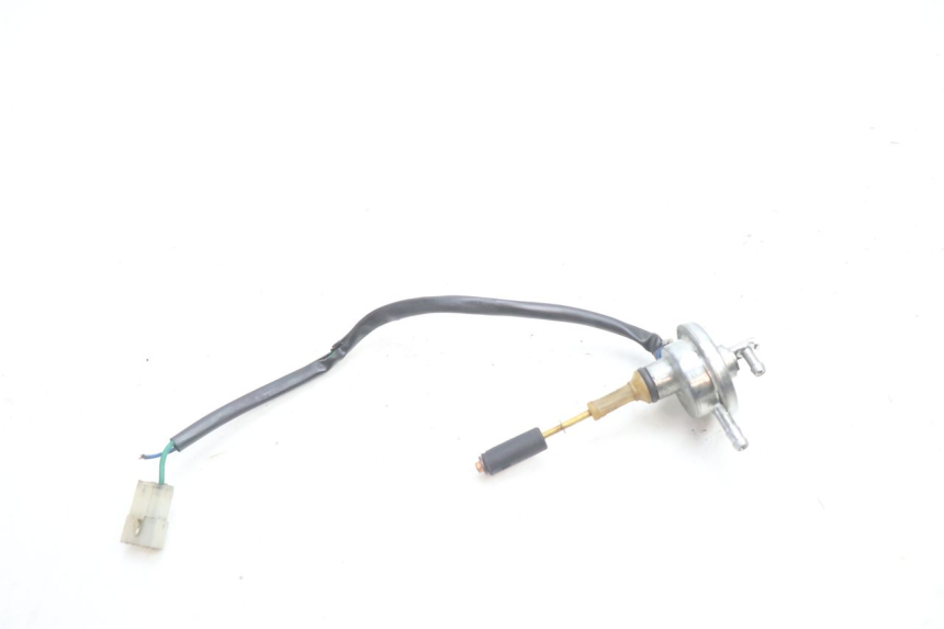 photo de DEPRESSION RESERVOIR PEUGEOT VIVACITY 50 (2004 - 2009) - Points de fixation