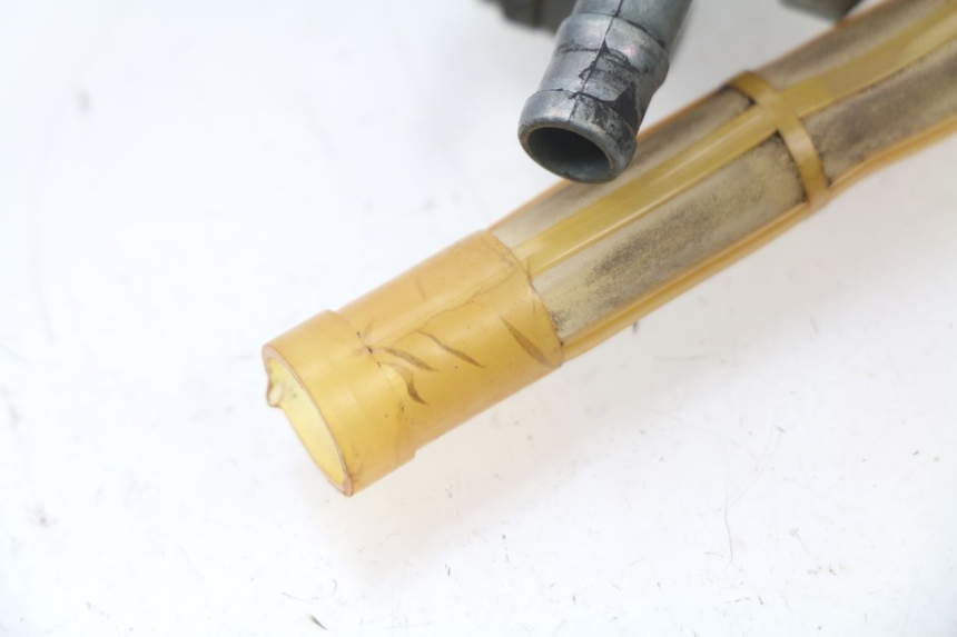 photo de DEPRESSION RESERVOIR HONDA XLV TRANSALP 650 (2005 - 2007) - Autre angle de vue