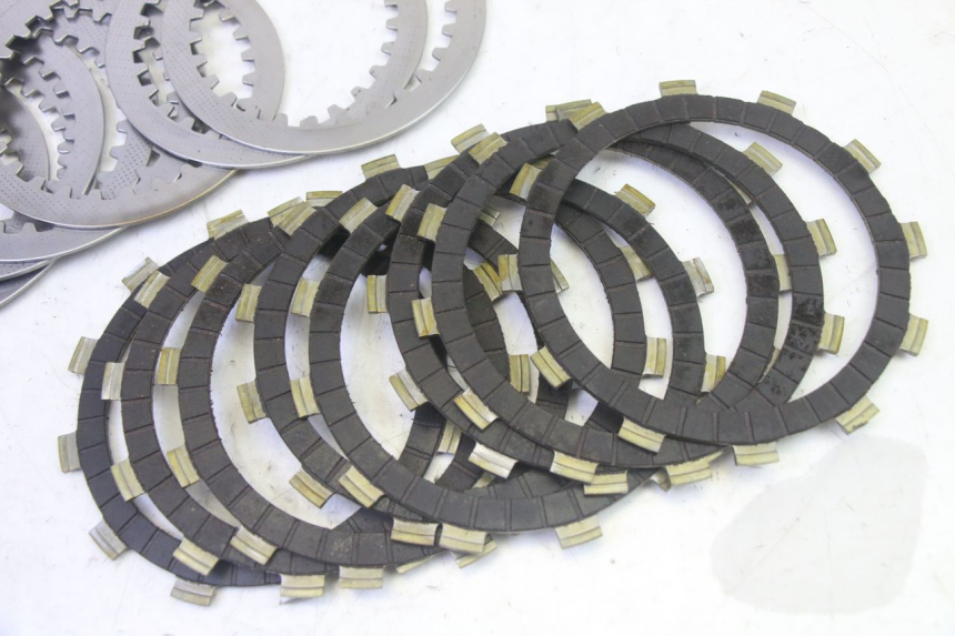 photo de DISQUE EMBRAYAGE YAMAHA FZ6 N FAZER 600 (2004 - 2006) - Autre angle de vue