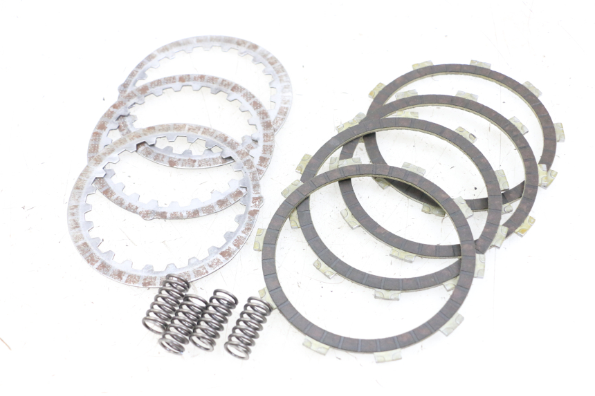 photo de DISQUE EMBRAYAGE RIEJU MRT 50 (2009 - 2017) - Gros plan technique