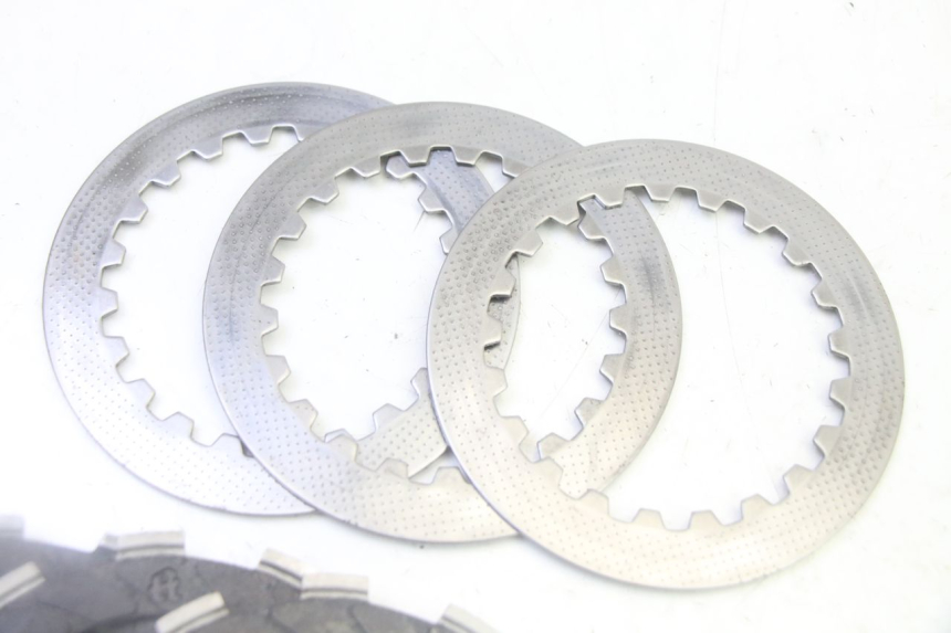 photo de DISQUE EMBRAYAGE DERBI SENDA SM DRD 50 (2008 - 2013) - Autre angle de vue