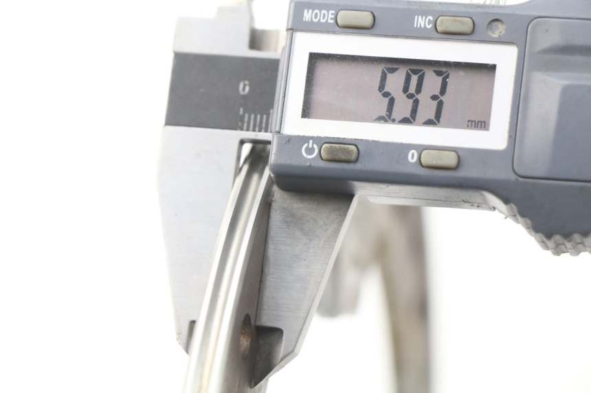 photo de DISQUE FREIN ARRIERE MV AGUSTA BRUTALE R WALLY 910 (2008 - 2008) - Autre angle de vue