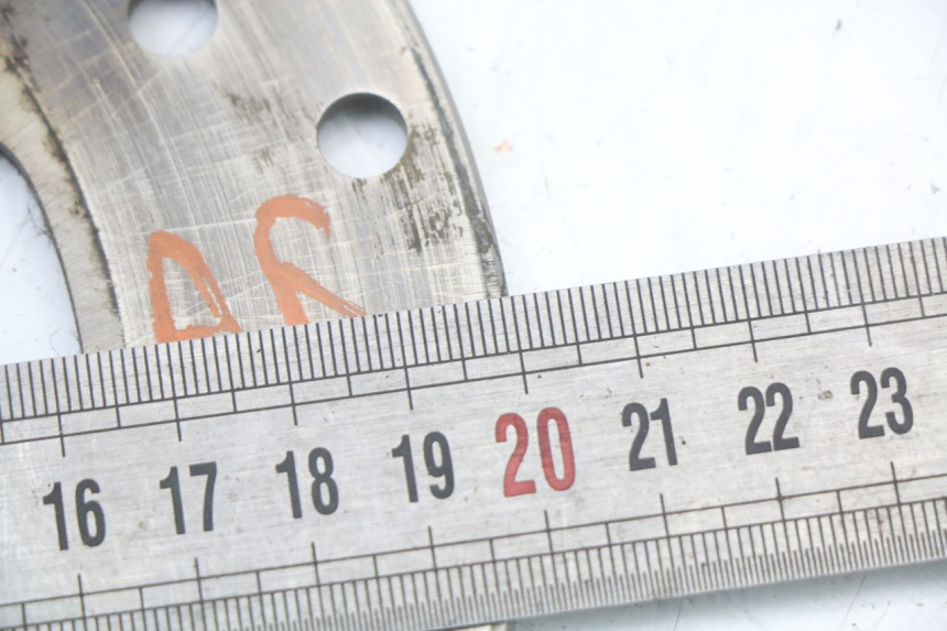 photo de DISQUE FREIN ARRIERE GILERA DNA 50 (2000 - 2007) - Zoom état d’usage