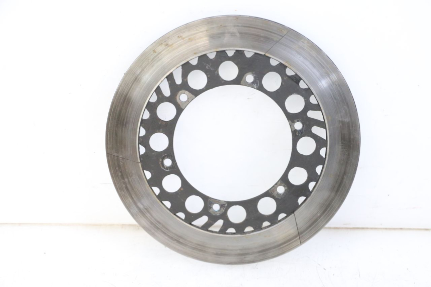 photo de DISQUE FREIN ARRIERE YAMAHA FJ 36Y 1100 (1984 - 1985) - Gros plan technique