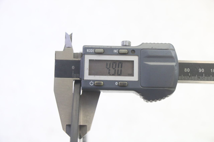 photo de DISQUE FREIN ARRIERE SUZUKI GSF N BANDIT 600 (1996 - 1999) - Vue d’ensemble