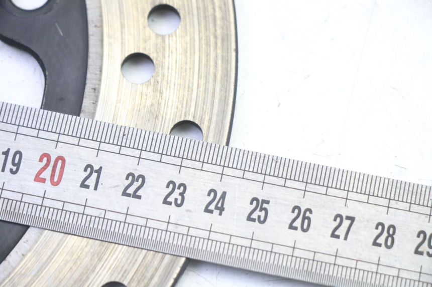 photo de DISQUE FREIN ARRIERE SUZUKI GSR 750 (2011 - 2017) - Autre angle de vue