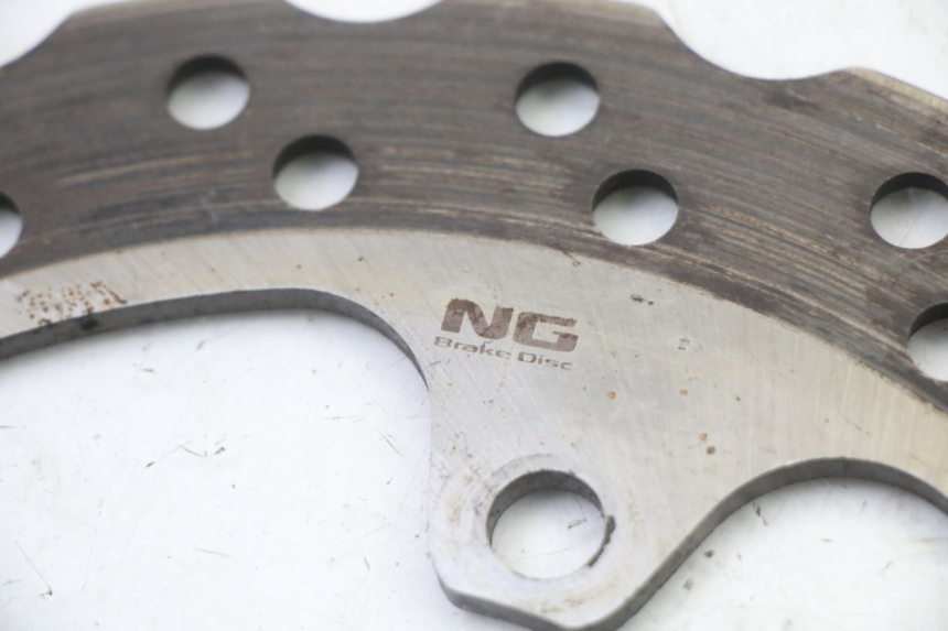 photo de DISQUE FREIN ARRIERE KAWASAKI KX F KXF 450 (2009 - 2011) - Gros plan technique