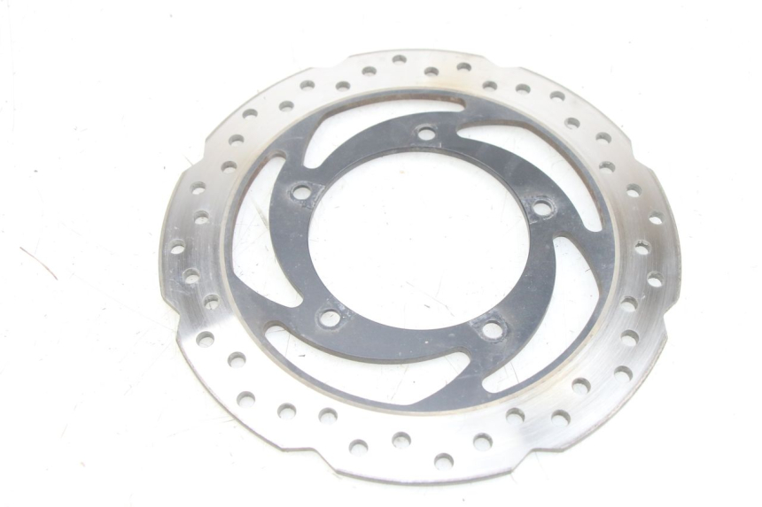 photo de DISQUE FREIN ARRIERE PIAGGIO MEDLEY 125 (2016 - 2023) - Gros plan technique