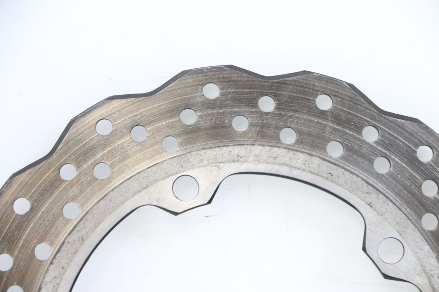 photo de DISQUE FREIN ARRIERE YAMAHA MT-07 MT07 ABS 700 (2018 - 2020) - État de surface