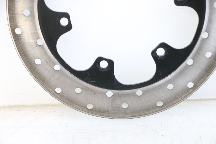 photo de DISQUE FREIN ARRIERE ROYAL ENFIELD CONTINENTAL GT 650 (2019 - 2024) - Vue d’ensemble