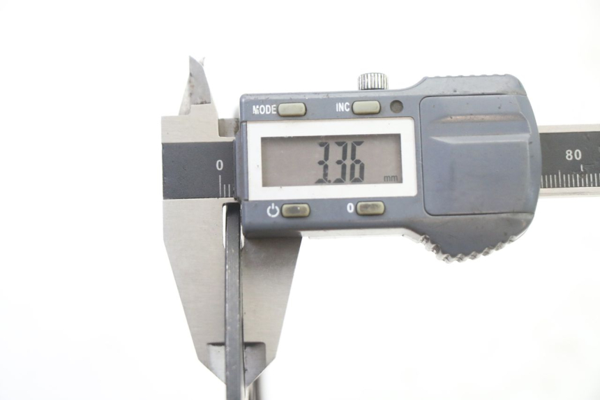 photo de DISQUE FREIN ARRIERE APOLLO RXF 125 - Gros plan technique