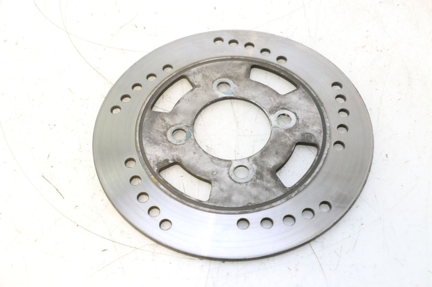 photo de DISQUE FREIN ARRIERE MASH SEVENTY FIVE 125 (2013 - 2021) - Points de fixation
