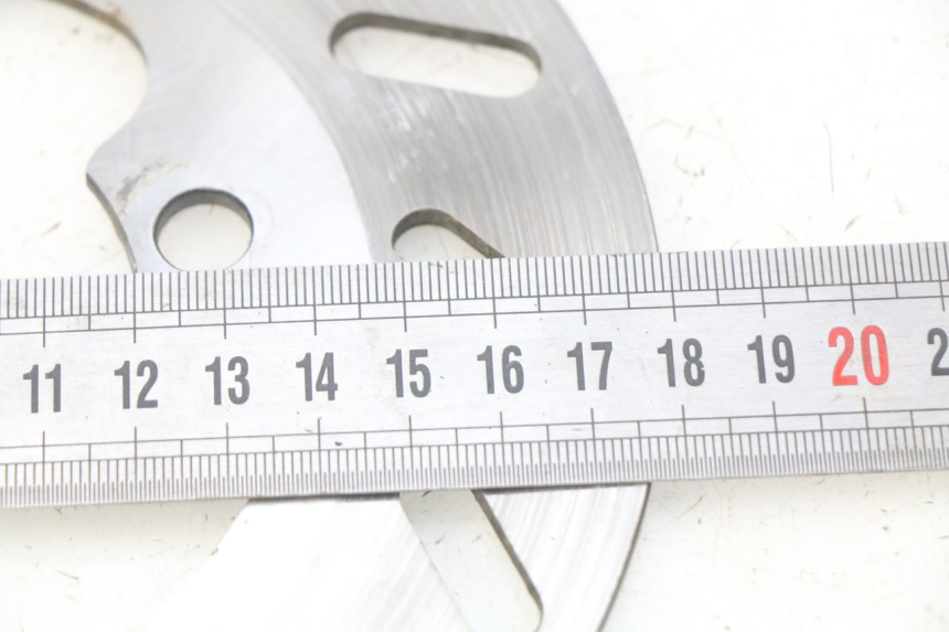 photo de DISQUE FREIN ARRIERE GILERA SMT SUPERMOTARD 50 (2009 - 2017) - Zoom état d’usage