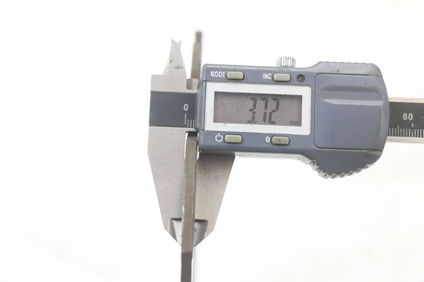 photo de DISQUE FREIN ARRIERE KYMCO SUPER 8 125 (2008 - 2015) - Gros plan technique