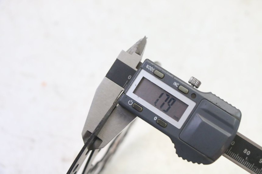 photo de DISQUE FREIN ARRIERE DUALTRON VICTOR LIMITED 1 - Autre angle de vue