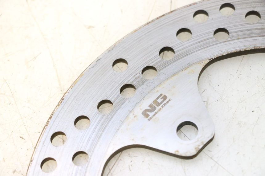 photo de DISQUE FREIN ARRIERE YAMAHA XMAX X-MAX 125 (2006 - 2009) - État de surface