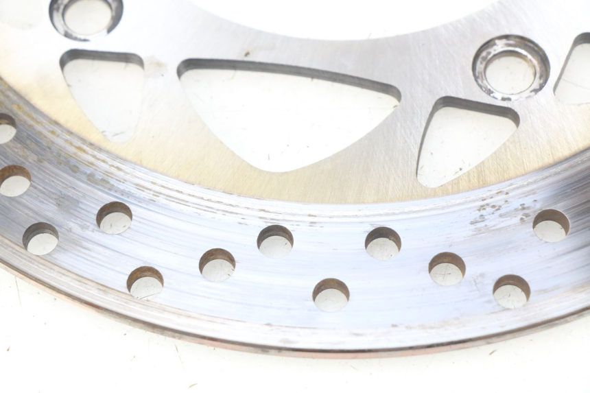 photo de DISQUE FREIN ARRIERE YAMAHA XP T-MAX TMAX ABS 530 (2012 - 2015) - Gros plan technique