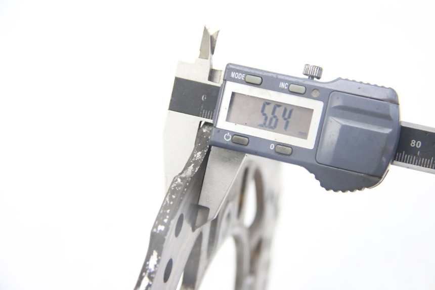 photo de DISQUE FREIN ARRIERE KAWASAKI Z ABS 1000 (2014 - 2020) - Zoom état d’usage