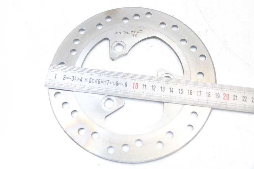 photo de DISQUE FREIN AVANT YAMAHA AEROX 2T 50 (2013 - 2017) - Zoom état d’usage