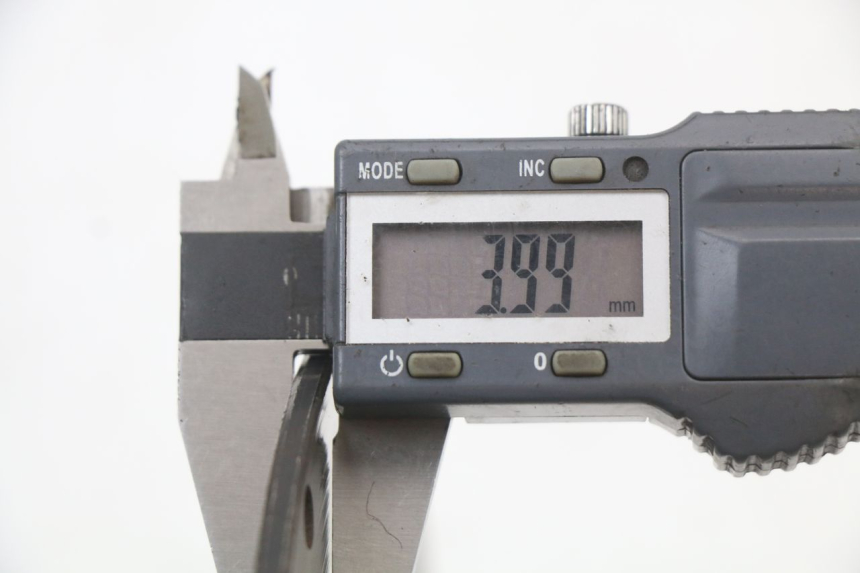 photo de DISQUE FREIN AVANT KYMCO AGILITY 4T 50 (2005 - 2018) - Gros plan technique