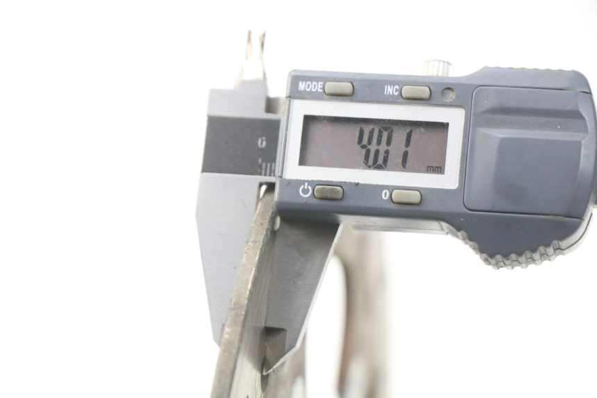 photo de DISQUE FREIN AVANT PIAGGIO CARNABY 125 (2007 - 2011) - Autre angle de vue