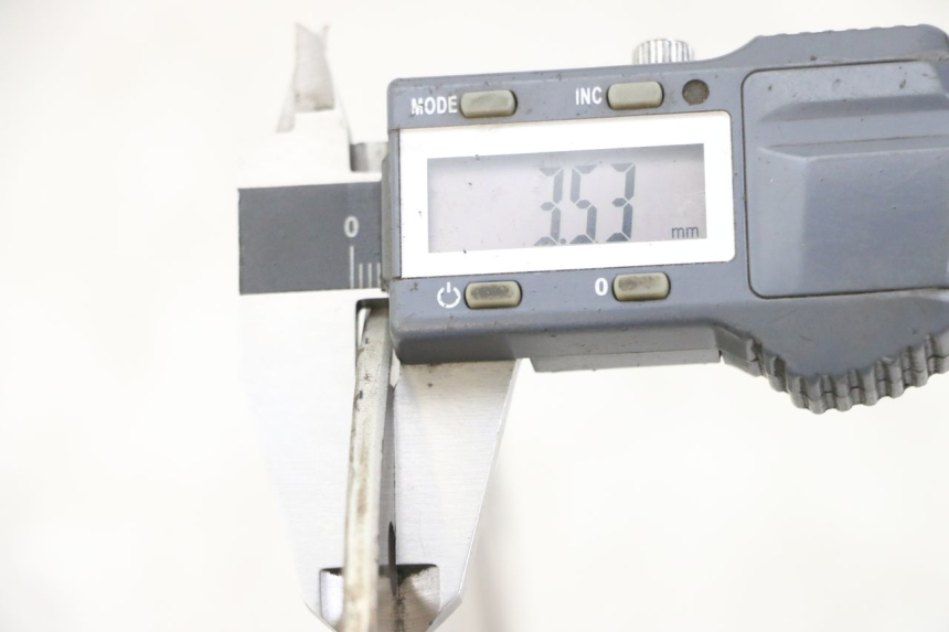 photo de DISQUE FREIN AVANT DAELIM BESBI 125 (2007 - 2008) - Zoom état d’usage