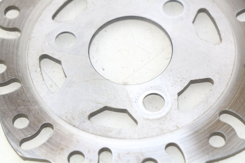 photo de DISQUE FREIN AVANT JM MOTORS EVOLIS 4T 50 (2018 - 2022) - Gros plan technique