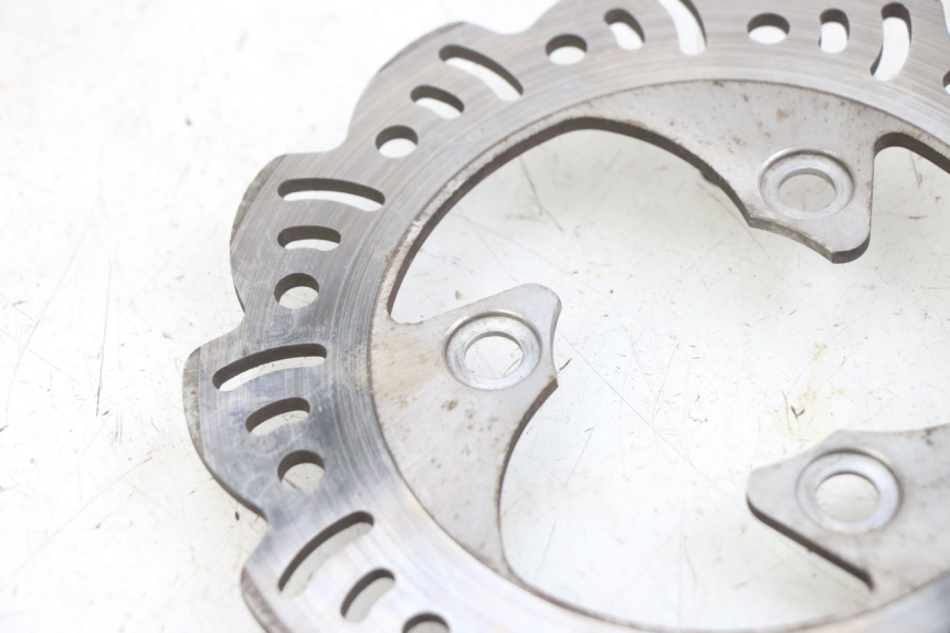 photo de DISQUE FREIN AVANT TNT MOTOR FASTINO 4T 50 (2013 - 2019) - Gros plan technique