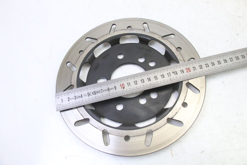 photo de DISQUE FREIN AVANT SYM FIDDLE 3 III 50 (2014 - 2020) - Zoom état d’usage