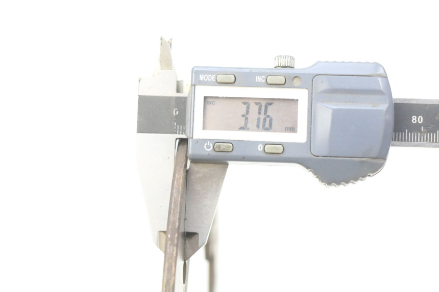 photo de DISQUE FREIN AVANT PIAGGIO FLY 100 (2006 - 2010) - Détail de la pièce