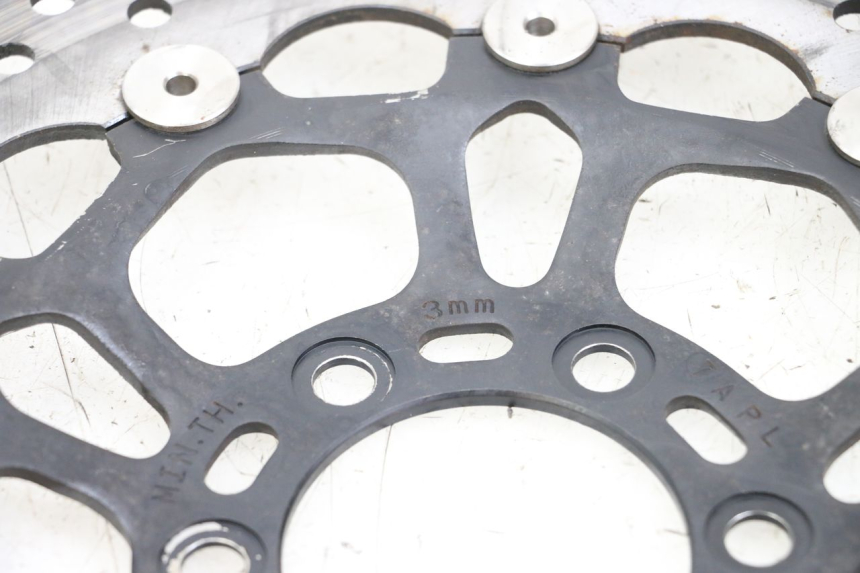 photo de Front brake disc HYOSUNG GTR 125 (2006 - 2008) - Points de fixation