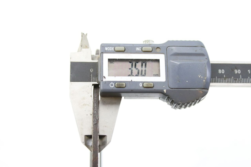 photo de DISQUE FREIN AVANT PIAGGIO HEXAGON 2T 125 (1994 - 1998) - Gros plan technique