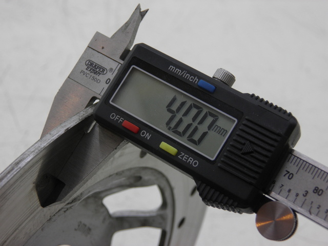 photo de DISQUE FREIN AVANT JONWAY RANGER 125 (2006 - 2014) - Zoom état d’usage