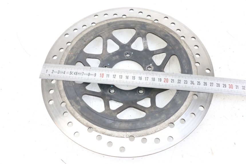 photo de DISQUE FREIN AVANT KYMCO K-PW K-PIPE 50 (2012 - 2017) - Gros plan technique