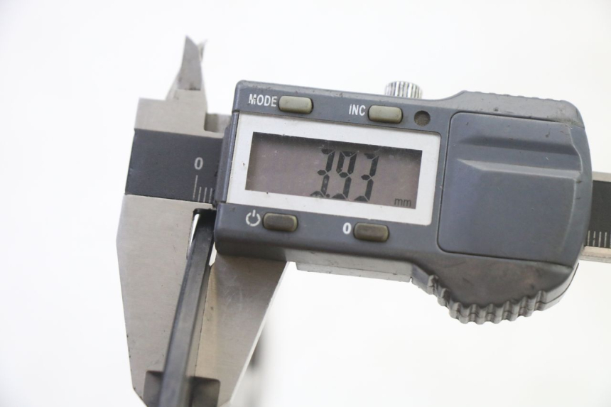 photo de DISQUE FREIN AVANT KIDEN KD125-G 125 (2018 - 2022) - Gros plan technique