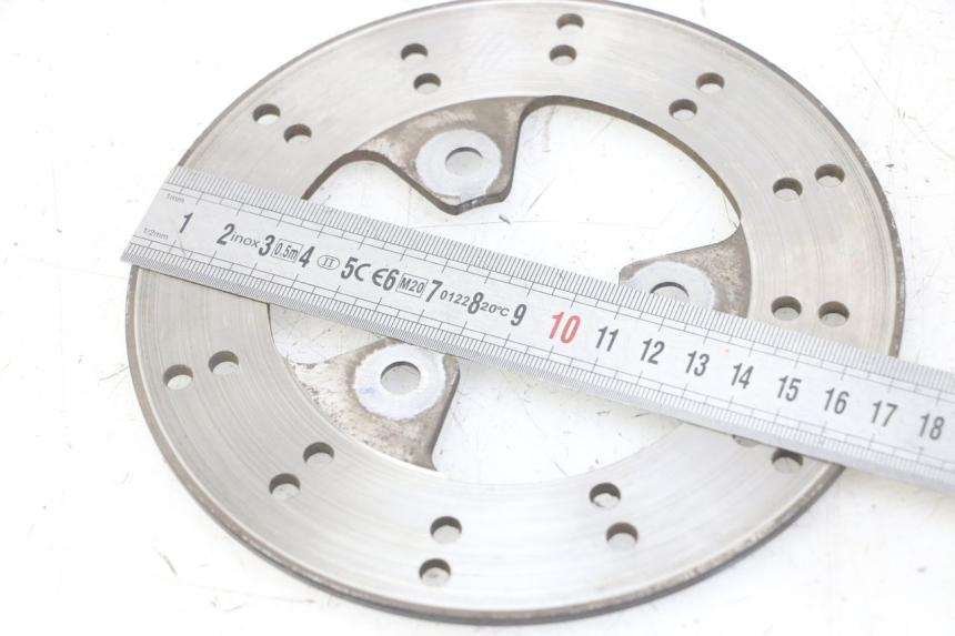 photo de DISQUE FREIN AVANT PEUGEOT KISBEE 4T 50 (2018 - 2022) - Zoom état d’usage