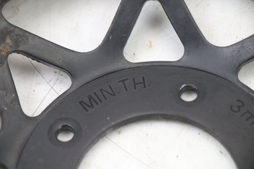 photo de DISQUE FREIN AVANT KYMCO STRYKER OFF ROAD 125 (1999 - 2005) - Gros plan technique